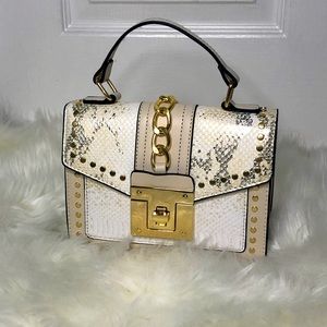 LAST ONE Snakeskin crossbody removable strap satchel beige